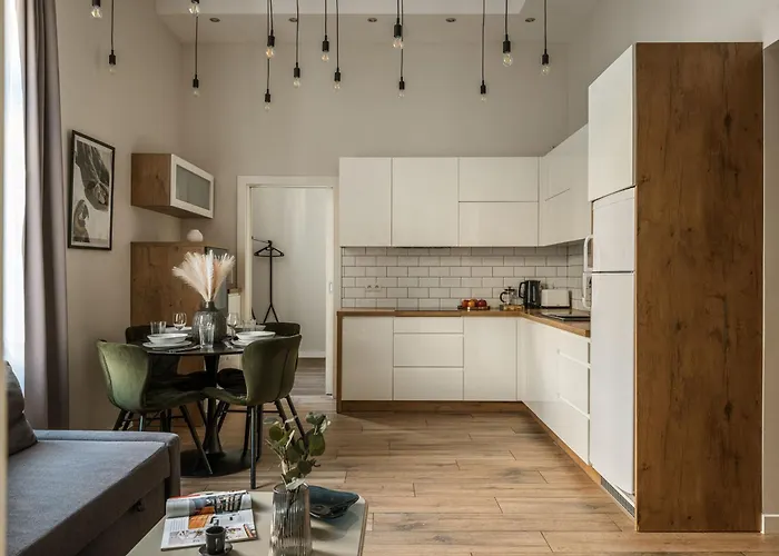 Bohemian By Fragola Daire *